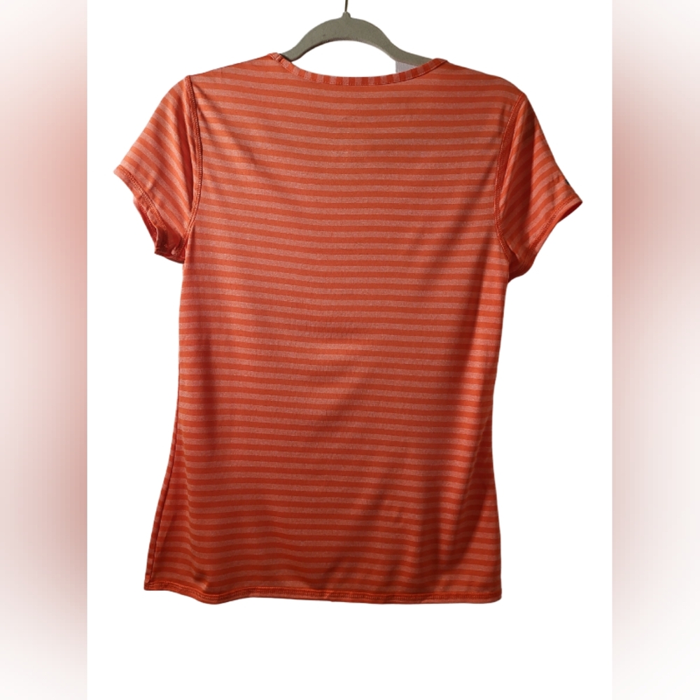 EUC! Danskin Now Orange Stripe V-neck Short sleeve Tee. Size M - Picture 2 of 6